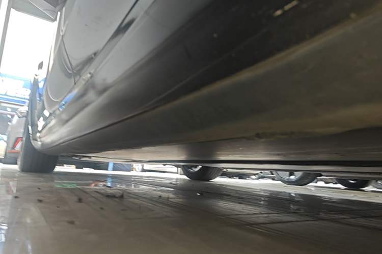 Used Tesla Model 3 2022 Rear-Wheel-Drive Version Left Side Sill