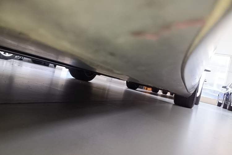 Used Tesla Model 3 2022 Rear-Wheel-Drive Version Left Side Sill