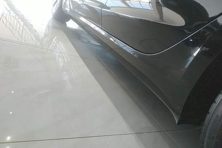 Used Tesla Model 3 2022 Rear-Wheel-Drive Version Left Side Sill
