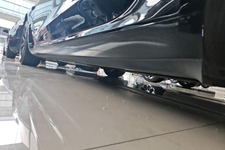Used Tesla Model 3 2022 Rear-Wheel-Drive Version Left Side Sill