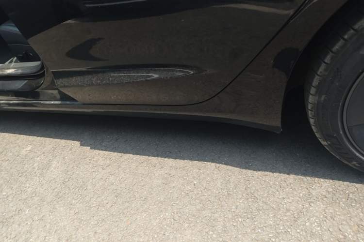 Used Tesla Model 3 2022 Rear-Wheel-Drive Version Left Side Sill