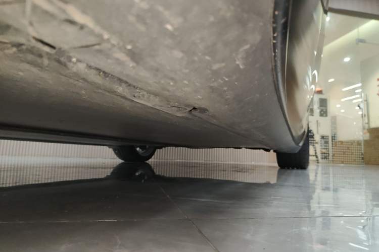 Used Tesla Model 3 2022 Rear-Wheel-Drive Version Left Side Sill