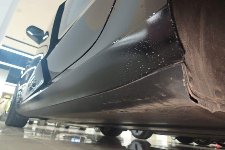 Used Tesla Model 3 2022 Rear-Wheel-Drive Version Left Side Sill