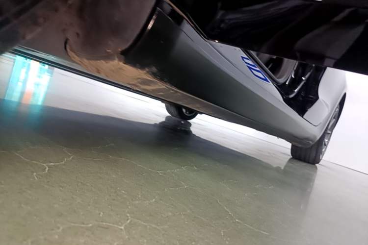 Used Tesla Model 3 2022 Rear-Wheel-Drive Version Left Side Sill