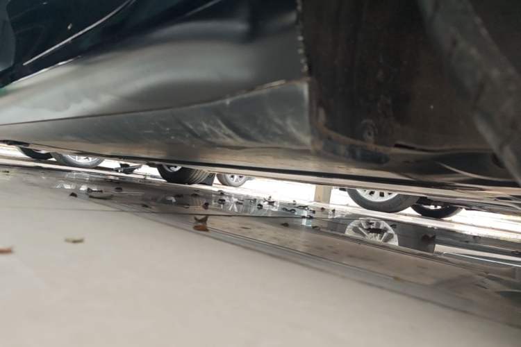 Used Tesla Model 3 2022 Rear-Wheel-Drive Version Left Side Sill