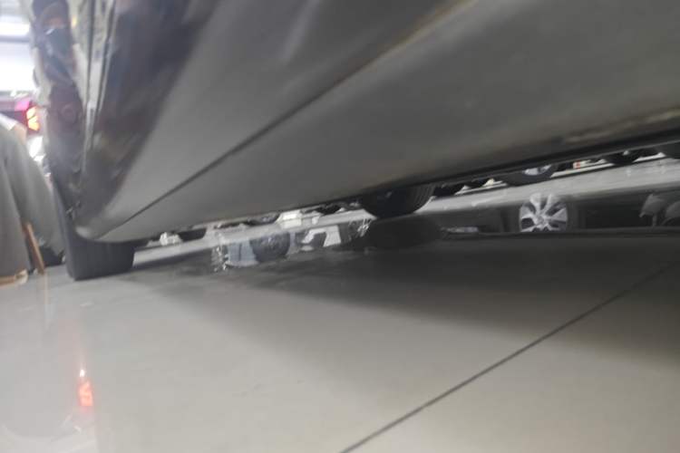 Used Tesla Model 3 2022 Rear-Wheel-Drive Version Left Side Sill