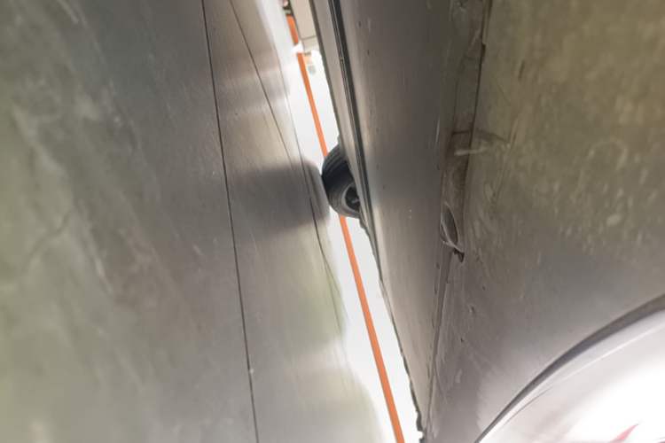 Used Tesla Model 3 2022 Rear-Wheel-Drive Version Left Side Sill