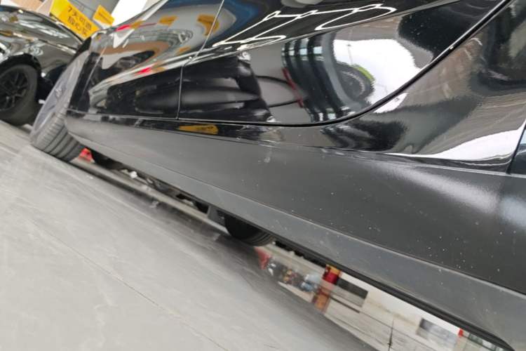 Used Tesla Model 3 2022 Rear-Wheel-Drive Version Left Side Sill