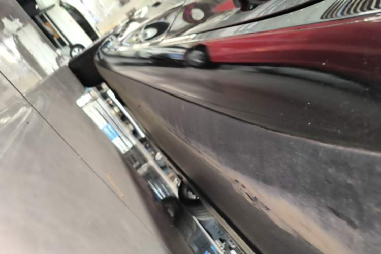 Used Tesla Model 3 2022 Rear-Wheel-Drive Version Left Side Sill