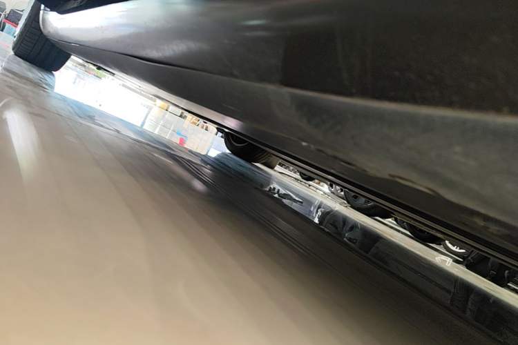 Used Tesla Model 3 2022 Rear-Wheel-Drive Version Left Side Sill