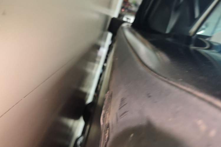 Used Tesla Model 3 2022 Rear-Wheel-Drive Version Left Side Sill