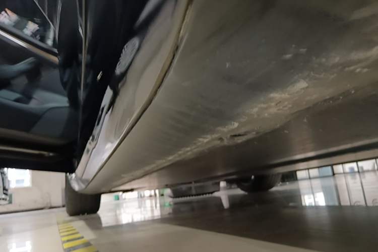 Used Tesla Model 3 2022 Rear-Wheel-Drive Version Left Side Sill