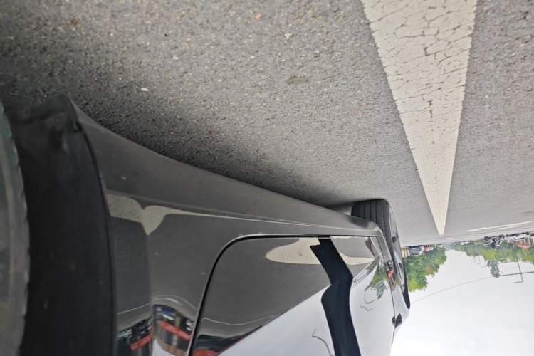 Used Tesla Model 3 2022 Rear-Wheel-Drive Version Left Side Sill