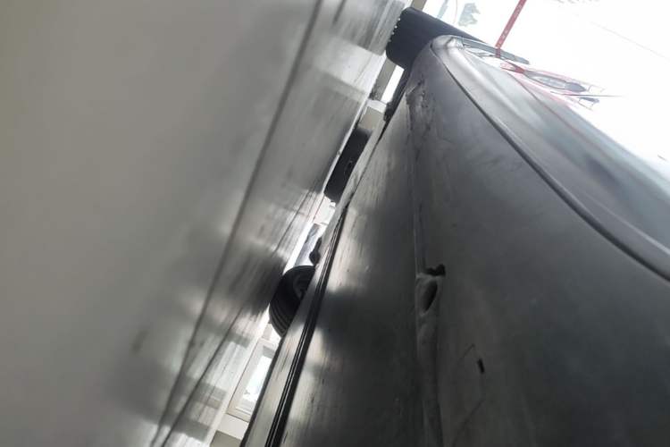 Used Tesla Model 3 2022 Rear-Wheel-Drive Version Left Side Sill