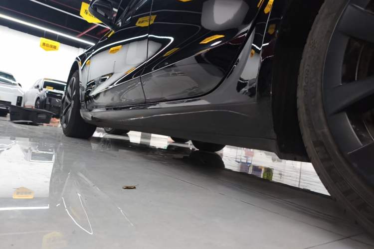 Used Tesla Model 3 2022 Rear-Wheel-Drive Version Left Side Sill
