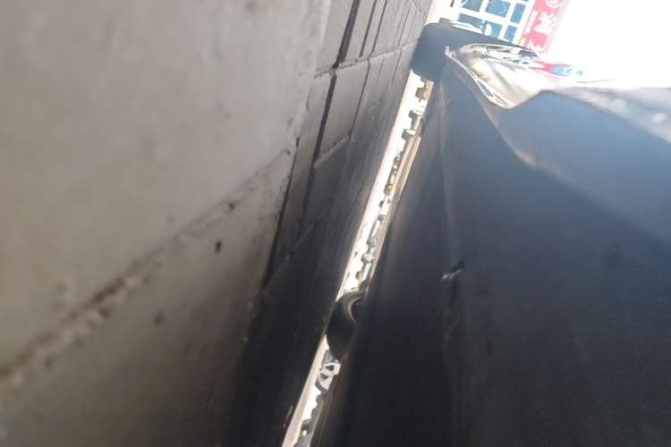 Used Tesla Model 3 2022 Rear-Wheel-Drive Version Left Side Sill