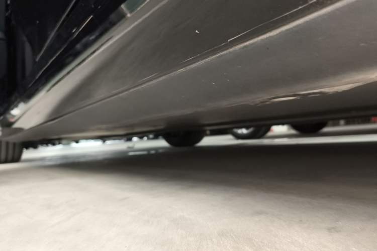 Used Tesla Model 3 2022 Rear-Wheel-Drive Version Left Side Sill