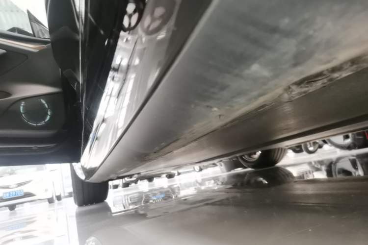 Used Tesla Model 3 2022 Rear-Wheel-Drive Version Left Side Sill
