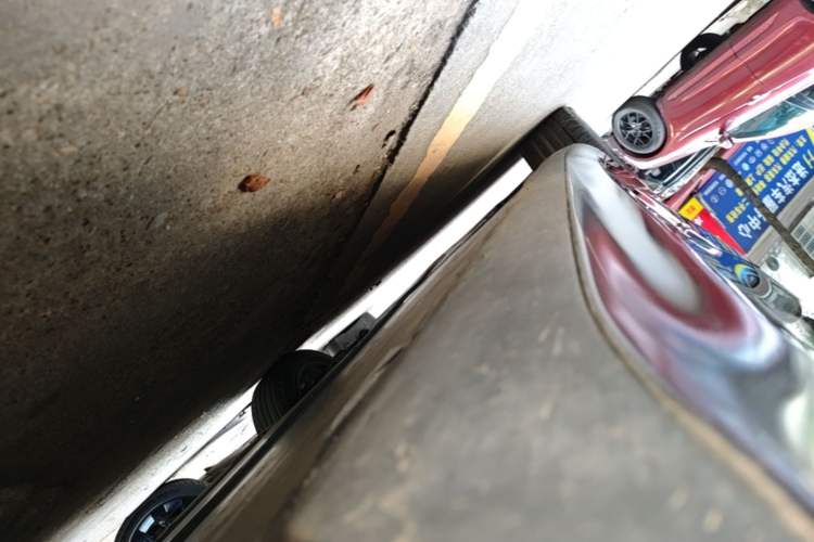 Used Tesla Model 3 2022 Rear-Wheel-Drive Version Left Side Sill