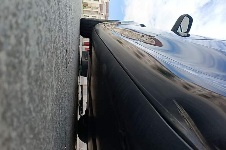 Used Tesla Model 3 2022 Rear-Wheel-Drive Version Left Side Sill