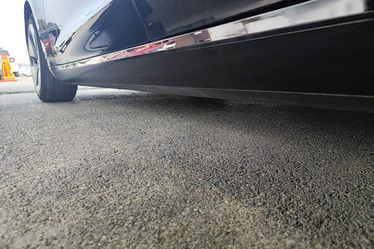 Used Tesla Model 3 2022 Rear-Wheel-Drive Version Left Side Sill