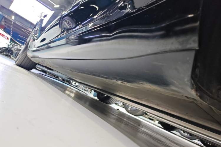 Used Tesla Model 3 2022 Rear-Wheel-Drive Version Left Side Sill