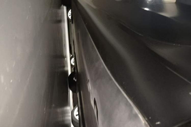 Used Tesla Model 3 2022 Rear-Wheel-Drive Version Left Side Sill