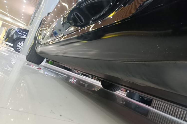Used Tesla Model 3 2022 Rear-Wheel-Drive Version Left Side Sill