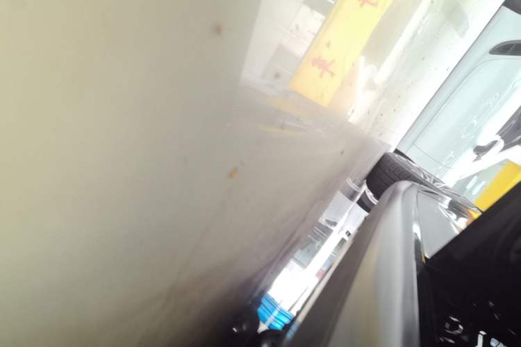 Used Tesla Model 3 2022 Performance High-Performance All-Wheel-Drive Version Left Side Sill