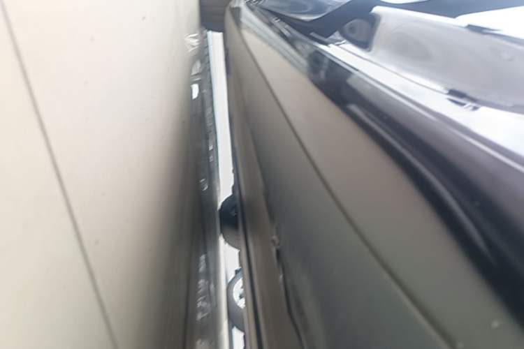 Used Tesla Model 3 2022 Rear-Wheel-Drive Version Left Side Sill