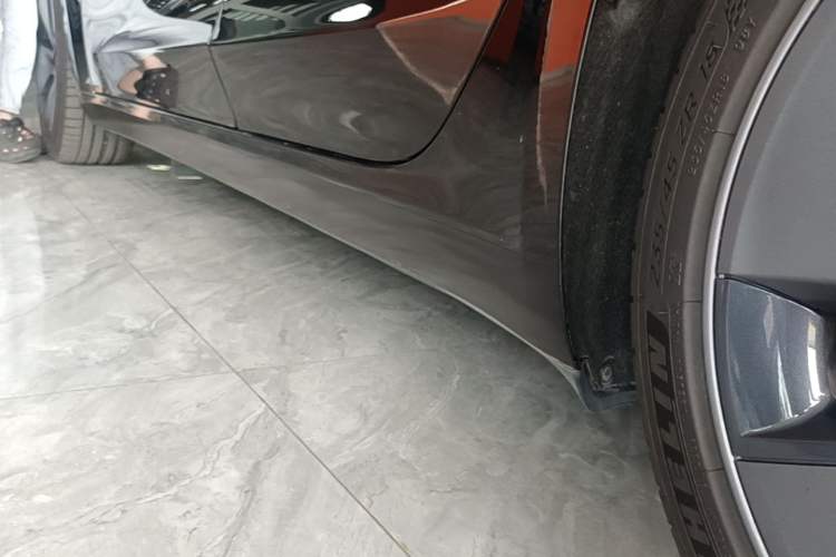 Used Tesla Model 3 2022 Rear-Wheel-Drive Version Left Side Sill