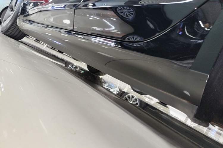 Used Tesla Model 3 2022 Rear-Wheel-Drive Version Left Side Sill