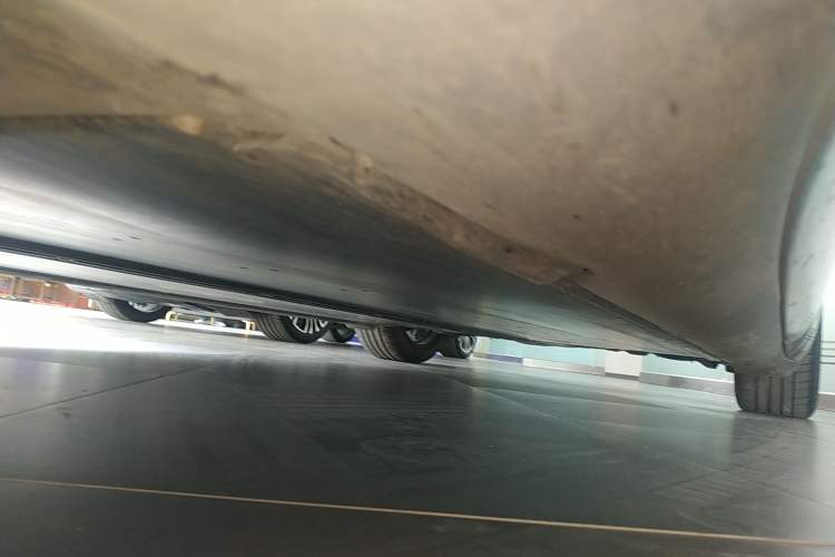 Used Tesla Model 3 2022 Rear-Wheel-Drive Version Left Side Sill