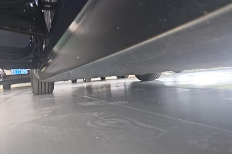 Used Tesla Model 3 2022 Rear-Wheel-Drive Version Left Side Sill