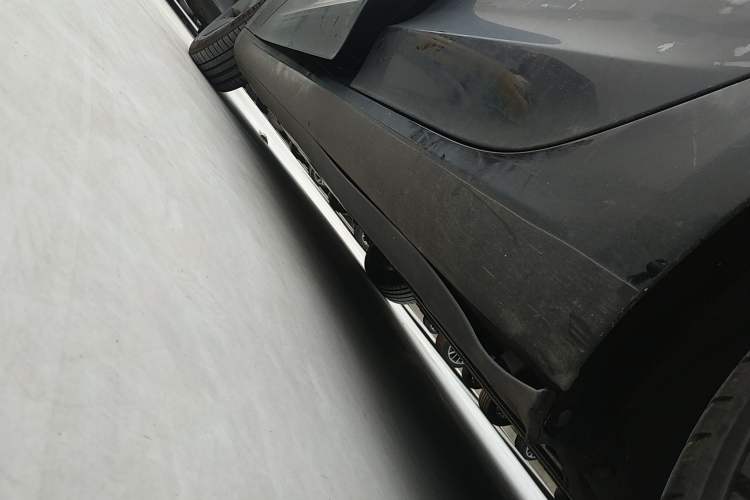 Used Tesla Model 3 2022 Rear-Wheel-Drive Version Left Side Sill