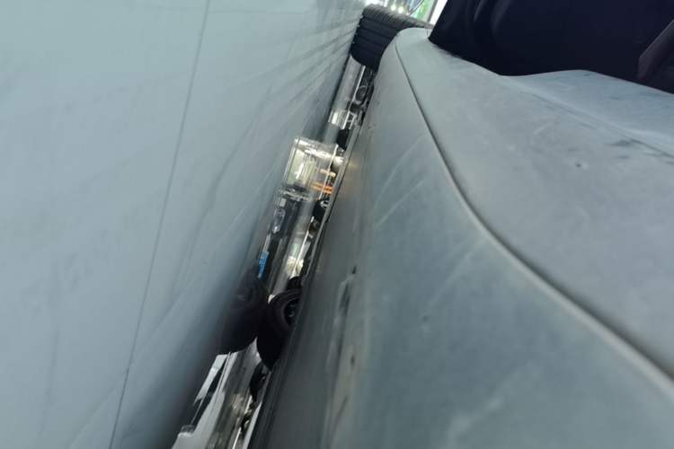 Used Tesla Model 3 2022 Rear-Wheel-Drive Version Left Side Sill