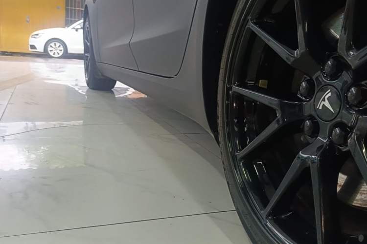 Used Tesla Model 3 2022 Rear-Wheel-Drive Version Left Side Sill