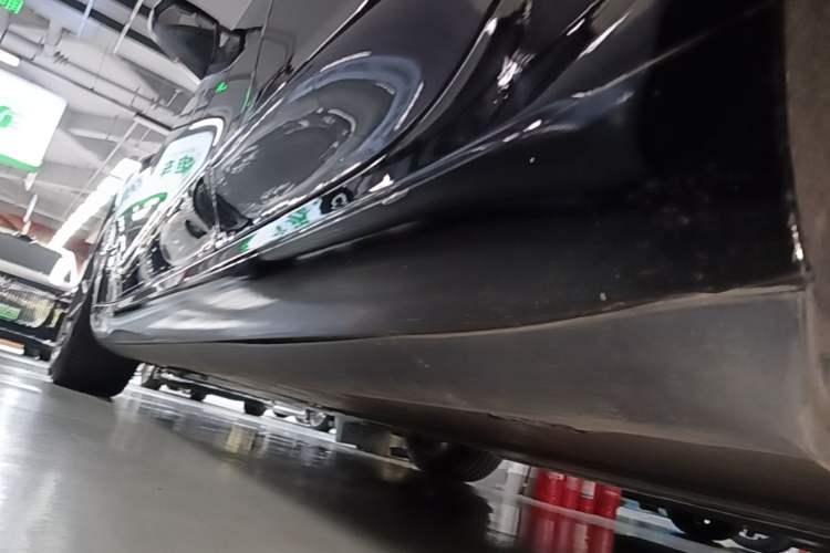 Used Tesla Model 3 2022 Rear-Wheel-Drive Version Left Side Sill