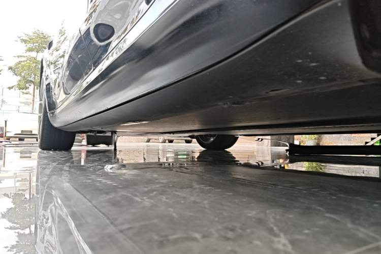 Used Tesla Model 3 2022 Performance High-Performance All-Wheel-Drive Version Left Side Sill