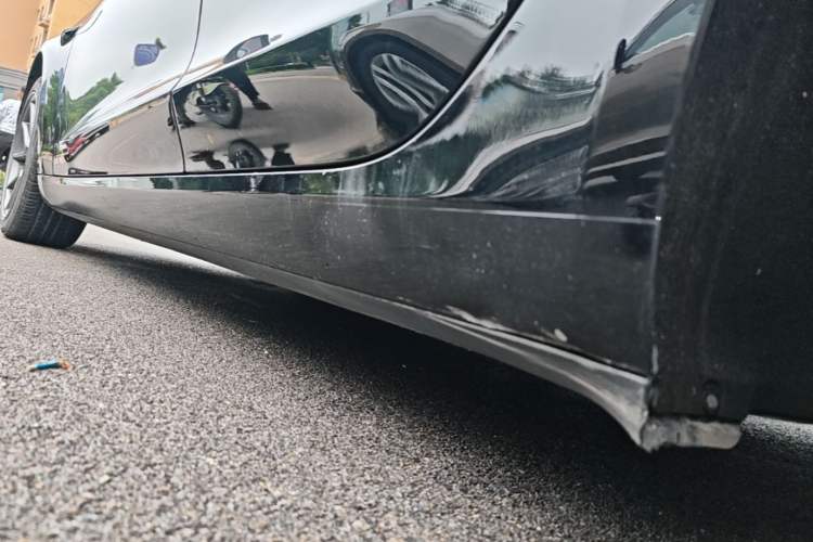 Used Tesla Model 3 2022 Rear-Wheel-Drive Version Left Side Sill