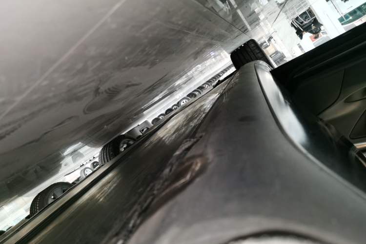 Used Tesla Model 3 2022 Rear-Wheel-Drive Version Left Side Sill