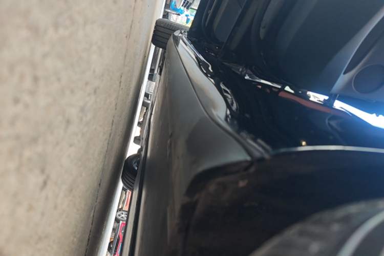 Used Tesla Model 3 2022 Rear-Wheel-Drive Version Left Side Sill