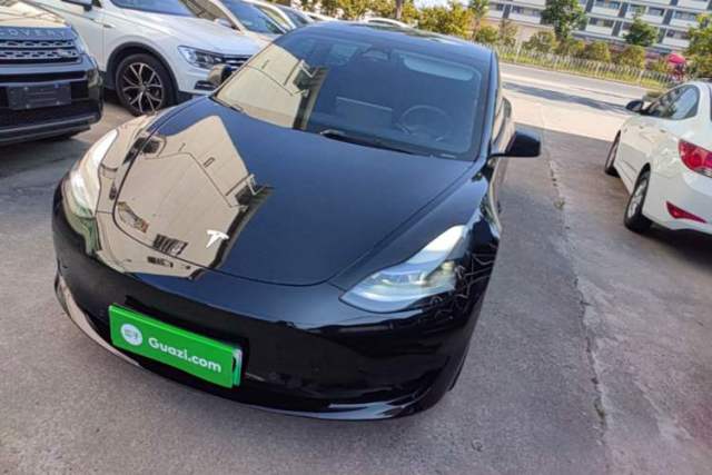 Używany Tesla Model 3 2022 Rear-Wheel-Drive Version