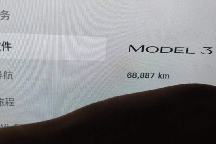 Used Tesla Model 3 2022 Rear-Wheel-Drive Version Odometer Close Up