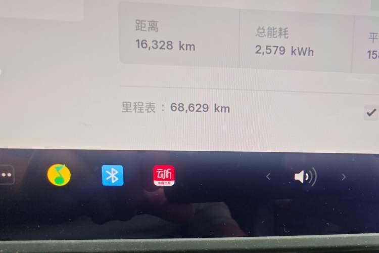 Used Tesla Model 3 2022 Rear-Wheel-Drive Version Odometer Close Up