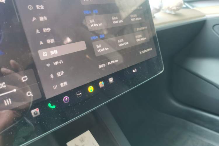 Used Tesla Model 3 2022 Rear-Wheel-Drive Version Odometer Close Up
