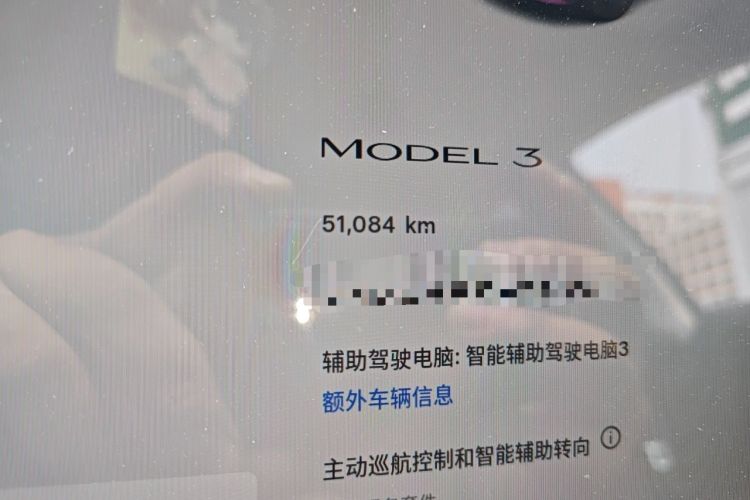 Used Tesla Model 3 2022 Rear-Wheel-Drive Version Odometer Close Up