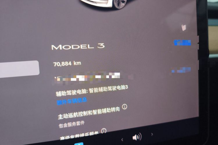 Used Tesla Model 3 2022 Rear-Wheel-Drive Version Odometer Close Up