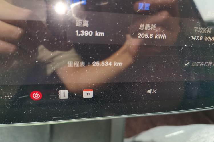 Used Tesla Model 3 2022 Rear-Wheel-Drive Version Odometer Close Up