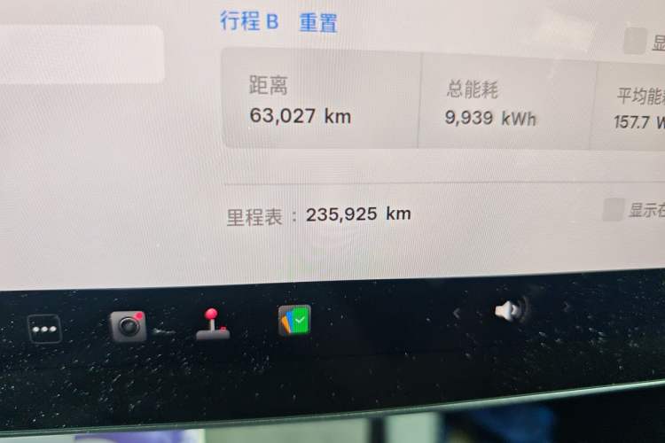 Used Tesla Model 3 2022 Rear-Wheel-Drive Version Odometer Close Up